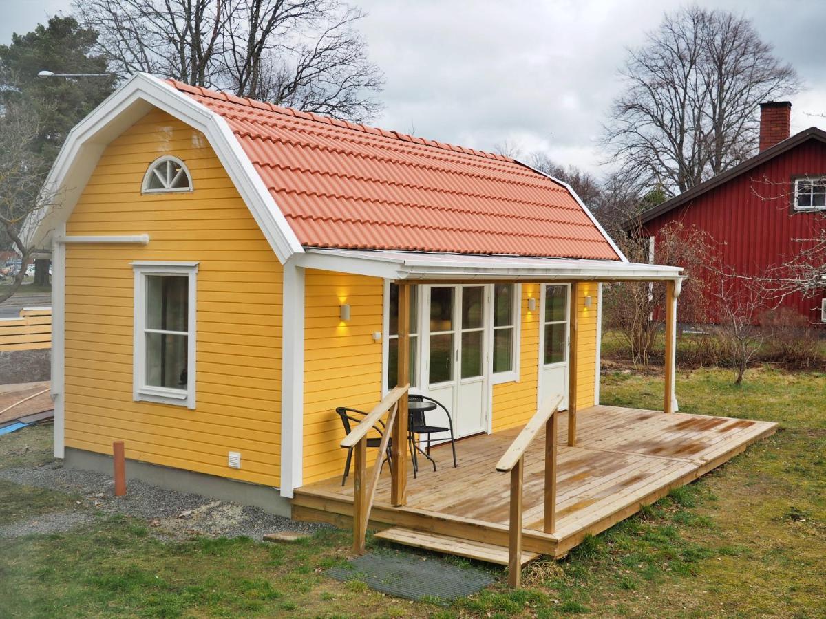 Kristina Attefall I Vaesterhaninge Esterno foto